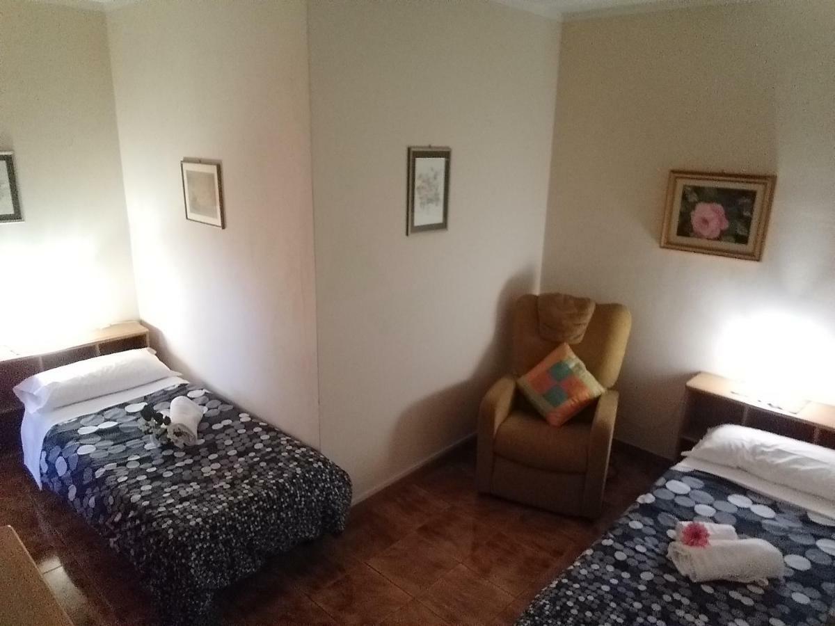 Apartament Casa Vacanze Niko Ap Cir Cni00247 Сирмионе Экстерьер фото